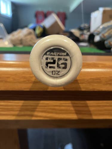 White Adult 2021 Composite (-8) 26 oz 34" Goat Bat