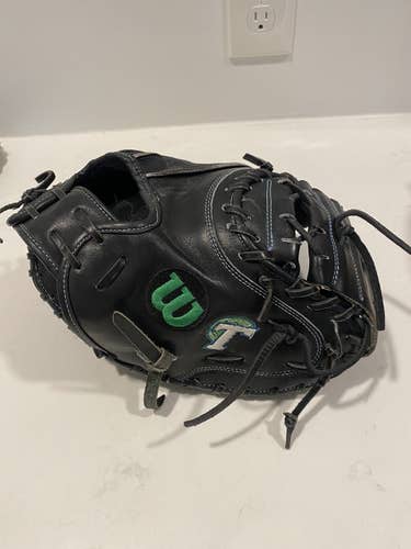 New Tulane Team Issued Catchers Mitt  32.5" A2000 Baseballe