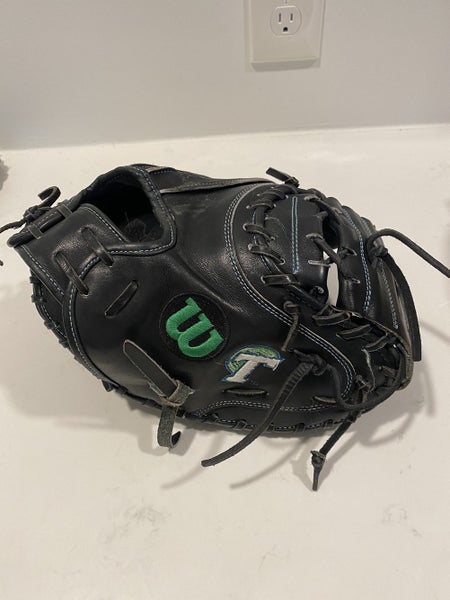 New Tulane Team Issued Catchers Mitt 32.5" A2000 Baseballe