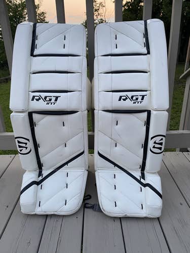 Warrior Ritual GT Intermediate Goalie Leg Pads 31" + 1.5