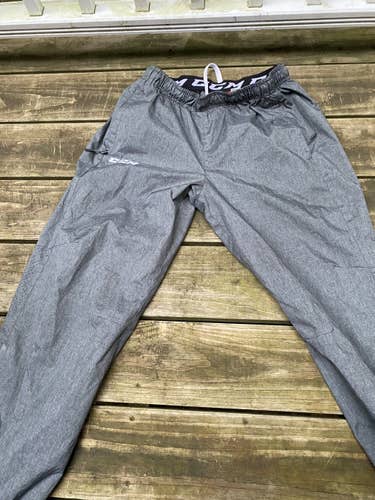 Gray Adult Medium CCM Pants