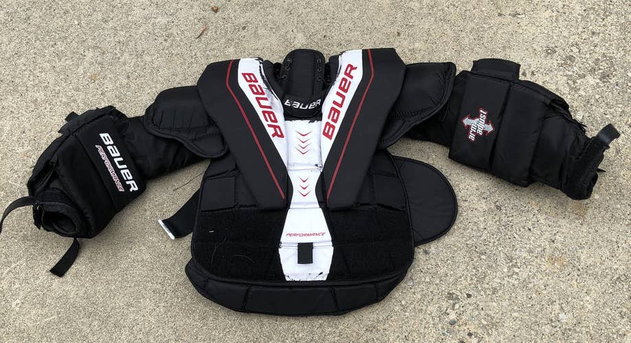 Junior Used Medium Bauer Performance Goalie Chest Protector
