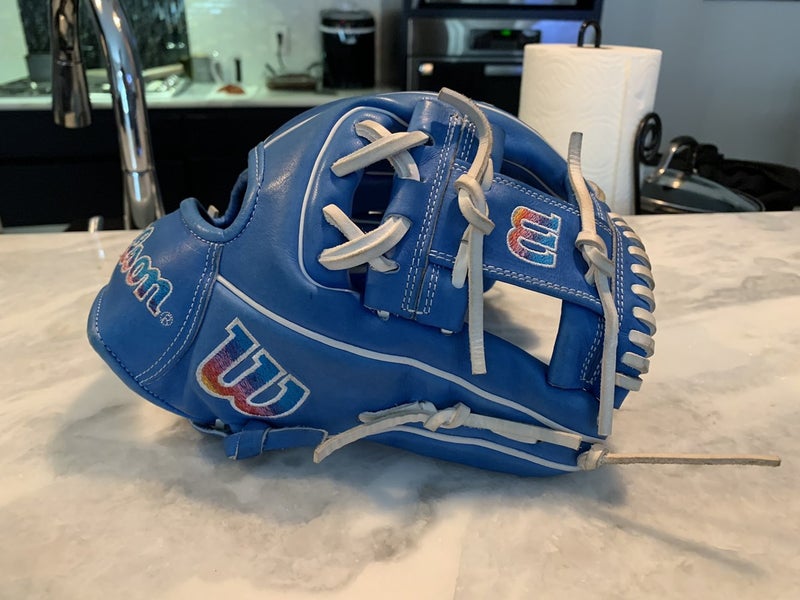 2022 AUTISM SPEAKS Glove