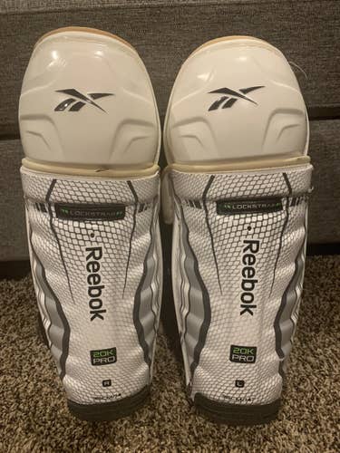 Senior Reebok Pro Stock 20K Shin Pads