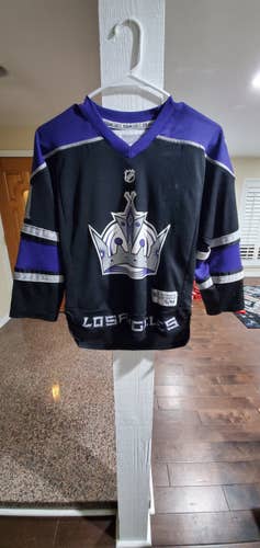 Black Youth Unisex Used Small Los Angeles Kings Kopitar Reebok Jersey