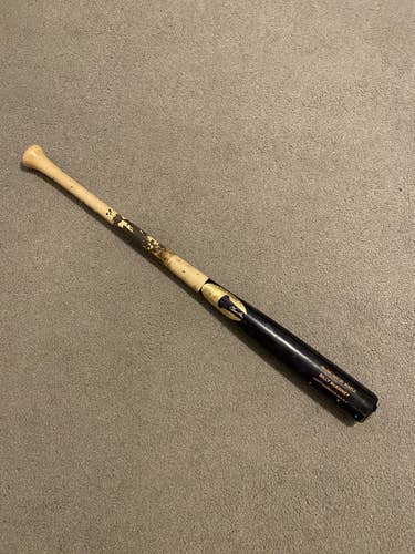 Chandler baseball bat, Billy Mckinney Game Used