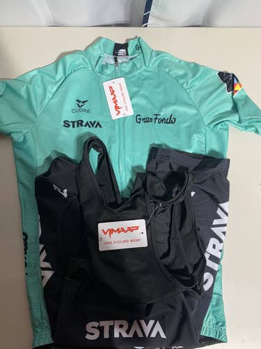 Strava Cycling Kit Men’s XL New With Tags
