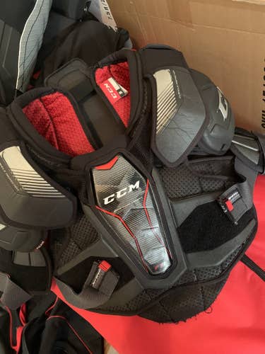 Senior Large CCM Pro Stock JetSpeed FT1 Shoulder Pads