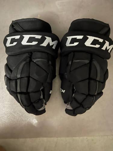 CCM HG12  Pro Stock Hockey Gloves 13" Colorado Avalanche  NEW