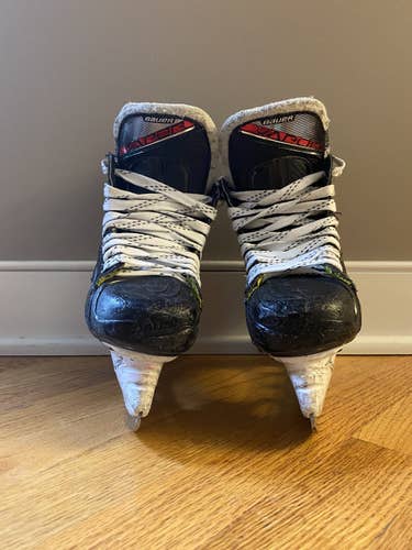 Bauer Vapor XLTX Pro + Junior Hockey Skates (size 3.5D)