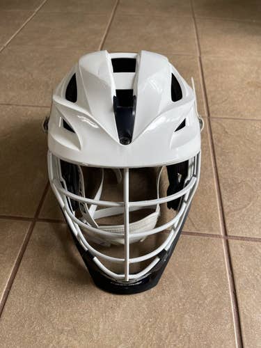 White Used Cascade S Helmet