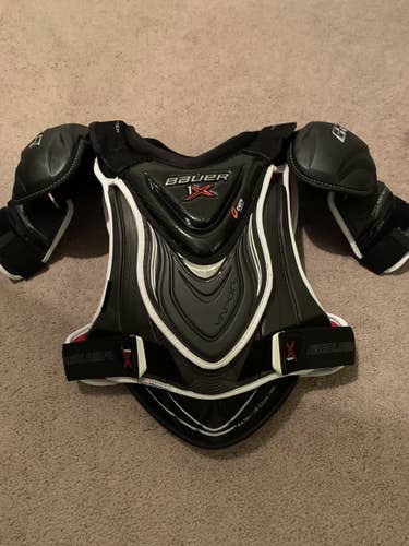 Senior Small Bauer  Vapor 1X Shoulder Pads