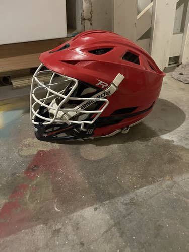 Red Adult Player's Cascade R Helmet ( Need Bought ASAP)
