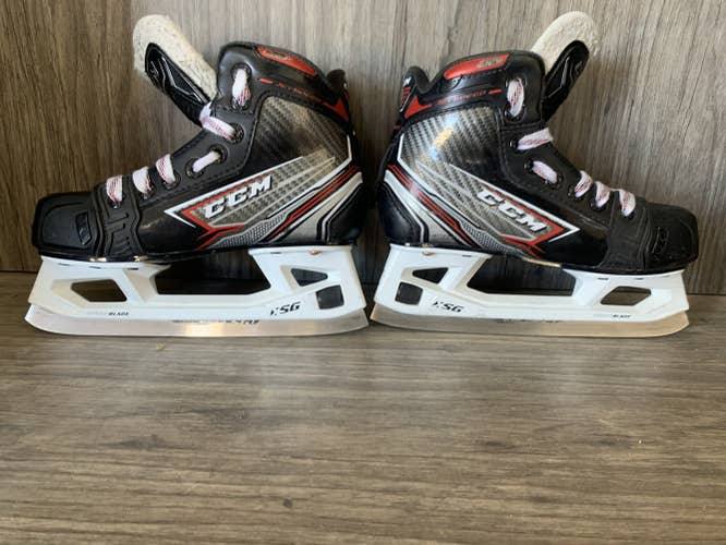 Used CCM Regular Width  Size 1 JetSpeed Goalie Skates