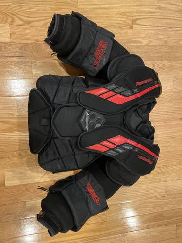 Senior Used Medium Vaughn, THS Spec Goalie Chest Protector