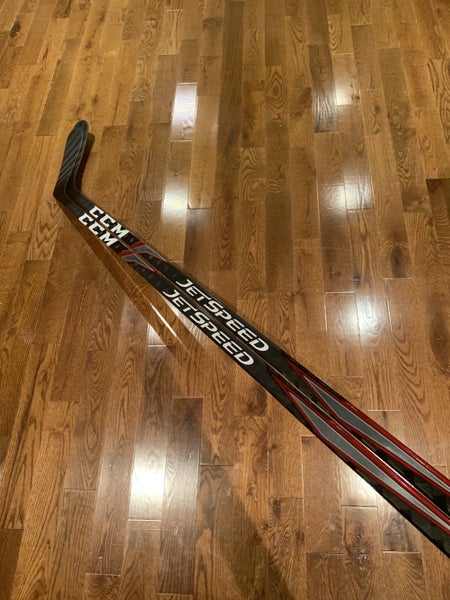 NEW ** 2 Pack** Senior CCM RH 85 flex P90 Jetspeed Team Hockey Stick Pro Stock
