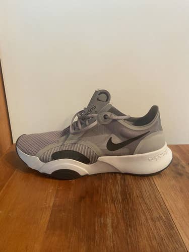 Nike SuperRep Go Sneakers