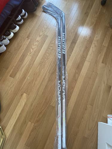 Senior Left Hand Toe Pattern  Vapor Hyperlite Hockey Stick