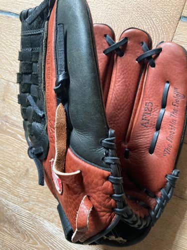 Rawlings Fast-Pitch Series Glove #AF12.5 Right Hand Throw