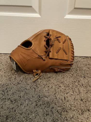 Exclusive Horween Easton Small Batch 11.25 Glove