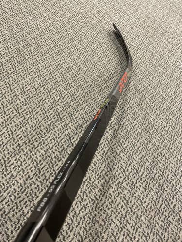Bauer vapor FlyLite P88 55 flex hockey stick
