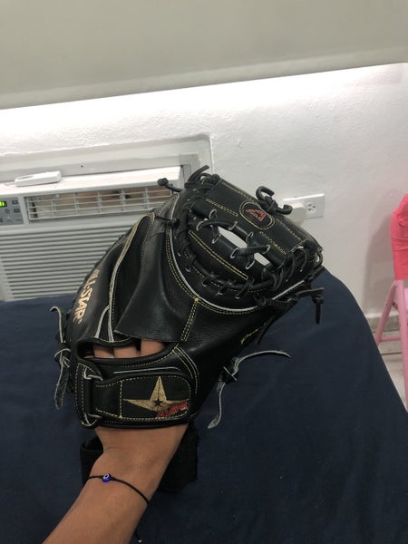 Right Hand Throw 33.5" CM3000SBK Catcher's Glove