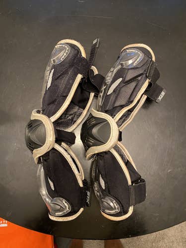 Used Large STX K18 Arm Pads
