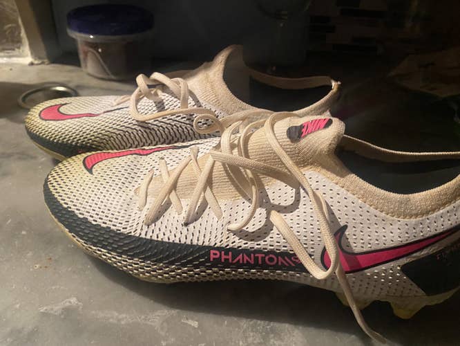 Nike Phantom GT  Cleats Size 9