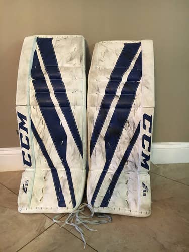 CCM Extreme Flex E3.5 Goalie Leg Pads 33" + 1"