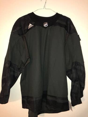 Adidas FQ5852 Blank NHL CAMO "