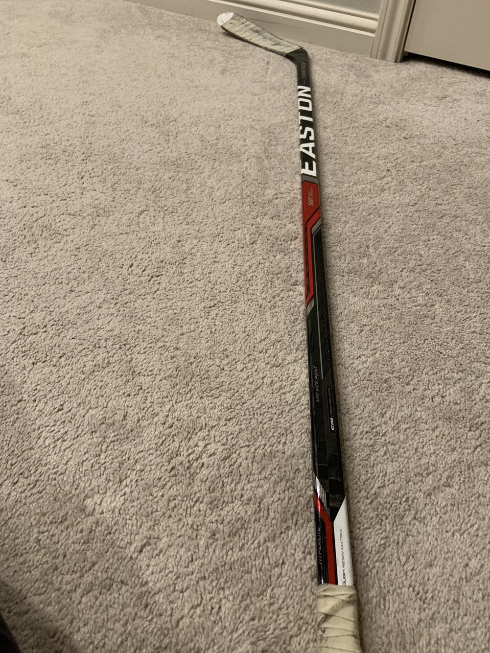 Easton Synergy GX Grip Hockey Stick - Intermediate