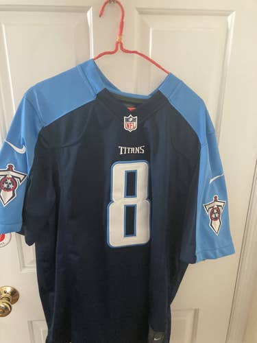 Marcus Mariota Titans jersey