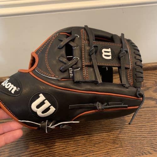 NWT Wilson A2K 11.75" Baseball Glove