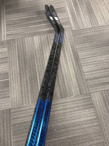 2 Senior Left Hand Toe Pattern  Nexus 2N Pro Hockey Stick