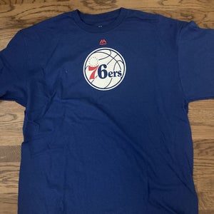 Philadelphia 76ers T Shirt