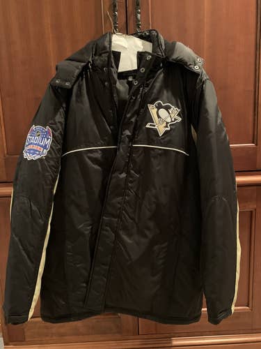 2014 Stadium Series Pittsburgh Penguins Team Jacket/ GIII Carl Banks Brand