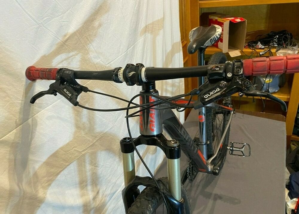 2015 Giant ALUXX 6000 series Bike 
