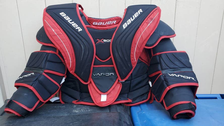 Senior Large Bauer Vapor X900 Chest Protector