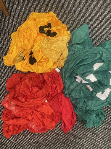 Green (32), Yellow (14), and Red (16)Practice Jersey Pinnies w/ Numbers