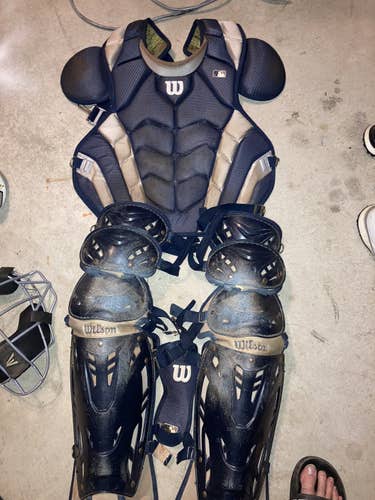 Wilson Adult Catchers Gear