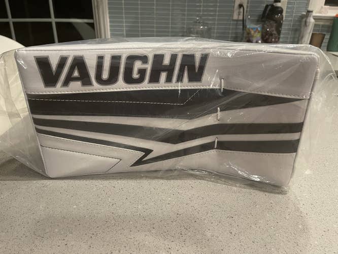 Vaughn V9 Goalie Blocker (New With tags)