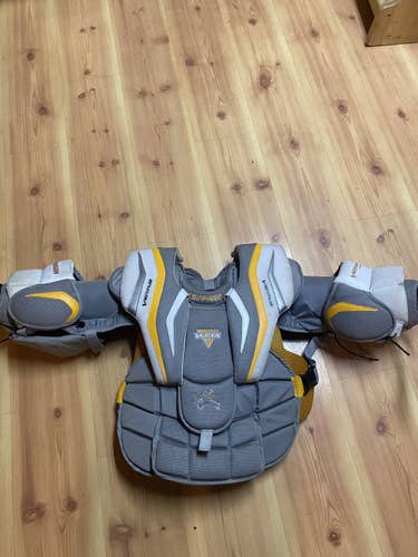 Vaughn Ventus LT68 Goalie chest protector
