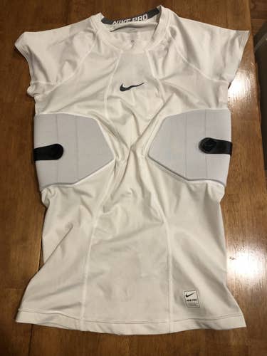 Nike Padded compression shirt Size Large