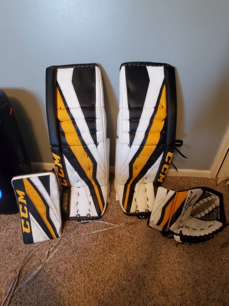 Used Senior 35+2" CCM Regular Extreme Flex III Goalie Full Set Pro Stock