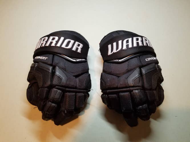 Lightly Used Warrior Covert QR Edge Gloves Black Jr 10"
