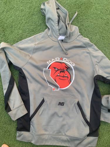Mad Dog California Gray Adult Men's Used Large New Balance Sweatshirt