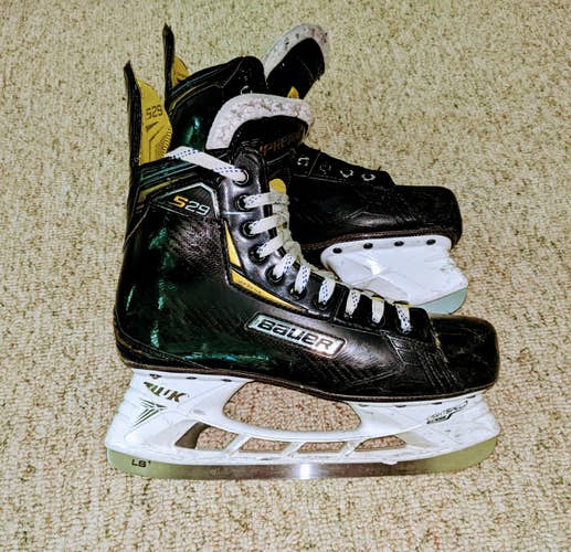 Senior Bauer Supreme S29 Hockey Skates Size 8.5 Reg D width MAKE AN OFFER