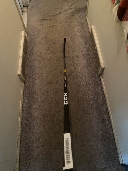 Senior Left Hand Mid Pattern Pro Stock Super Tacks AS1 Hockey Stick