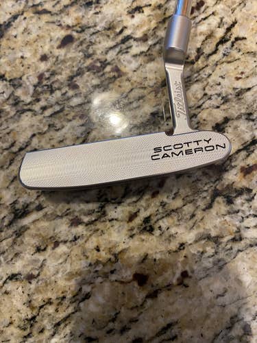 Scotty Cameron Special Select Newport Putter 35”