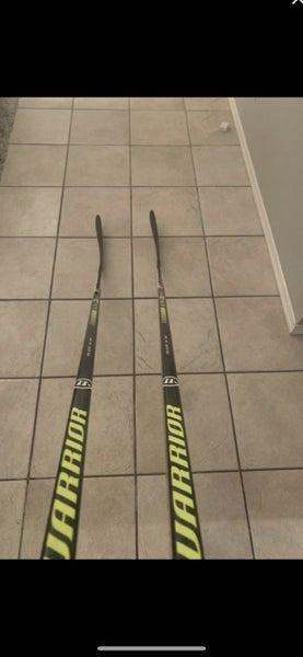 2 New Right Handed Pro Stock Alpha DX Hockey Stick